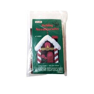 Vintage Titan Holiday Needlecrafts Felt Ornament Kit Gingerbread House NOS 4"